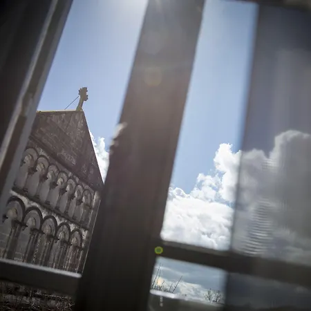 Ligaro - מלון 3*